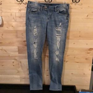 Silver Brand Name Jeans Size is W28/L31